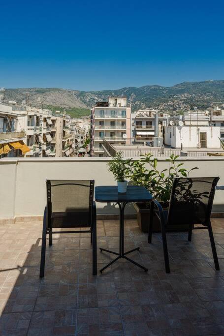 Cozy Seaside Penthouse With Sea & Mountain View. Lägenhet Volos Exteriör bild